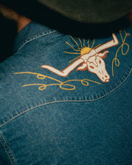 Tecovas x Cathy Hahn Menâs Embroidered Denim Pearl Snap - Size L